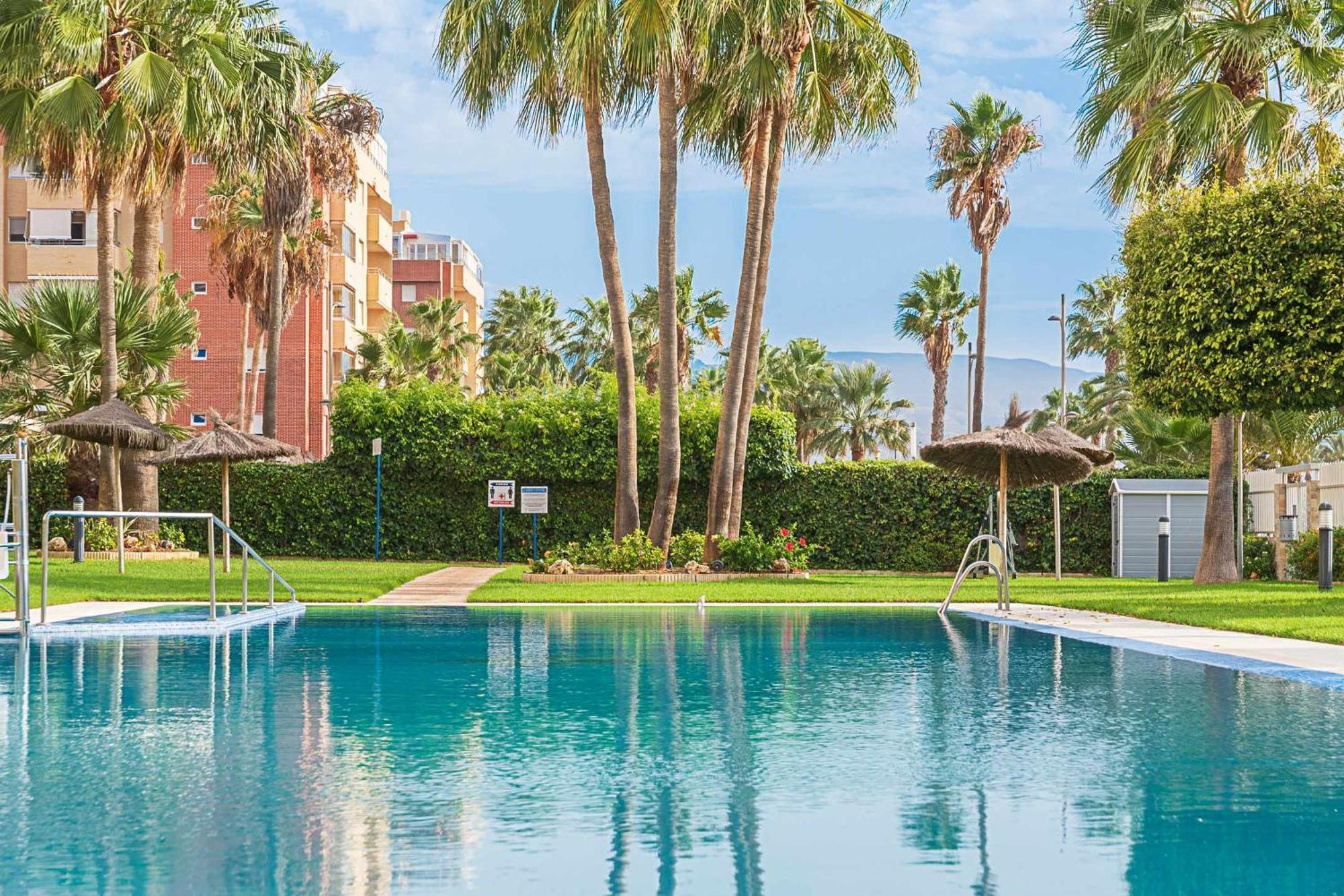 ロケタス・デ・マルCasa Playa Roquetasアパートメント エクステリア 写真